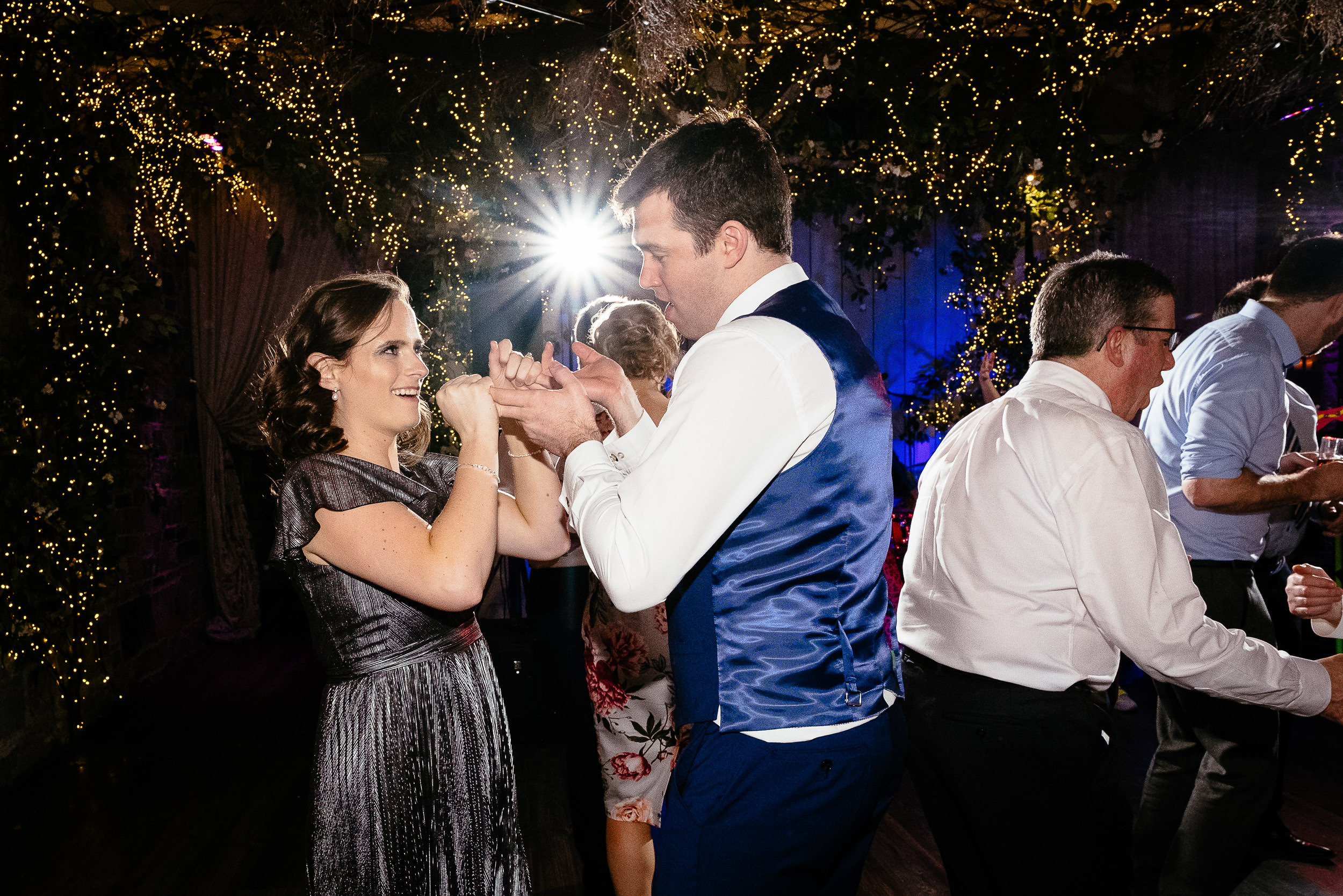 wedding guests dancing