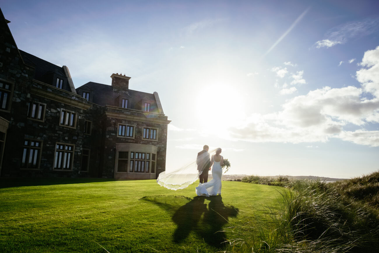 bride and groom on the 18th tee at Trump International Hotel Doonbeg Wedding