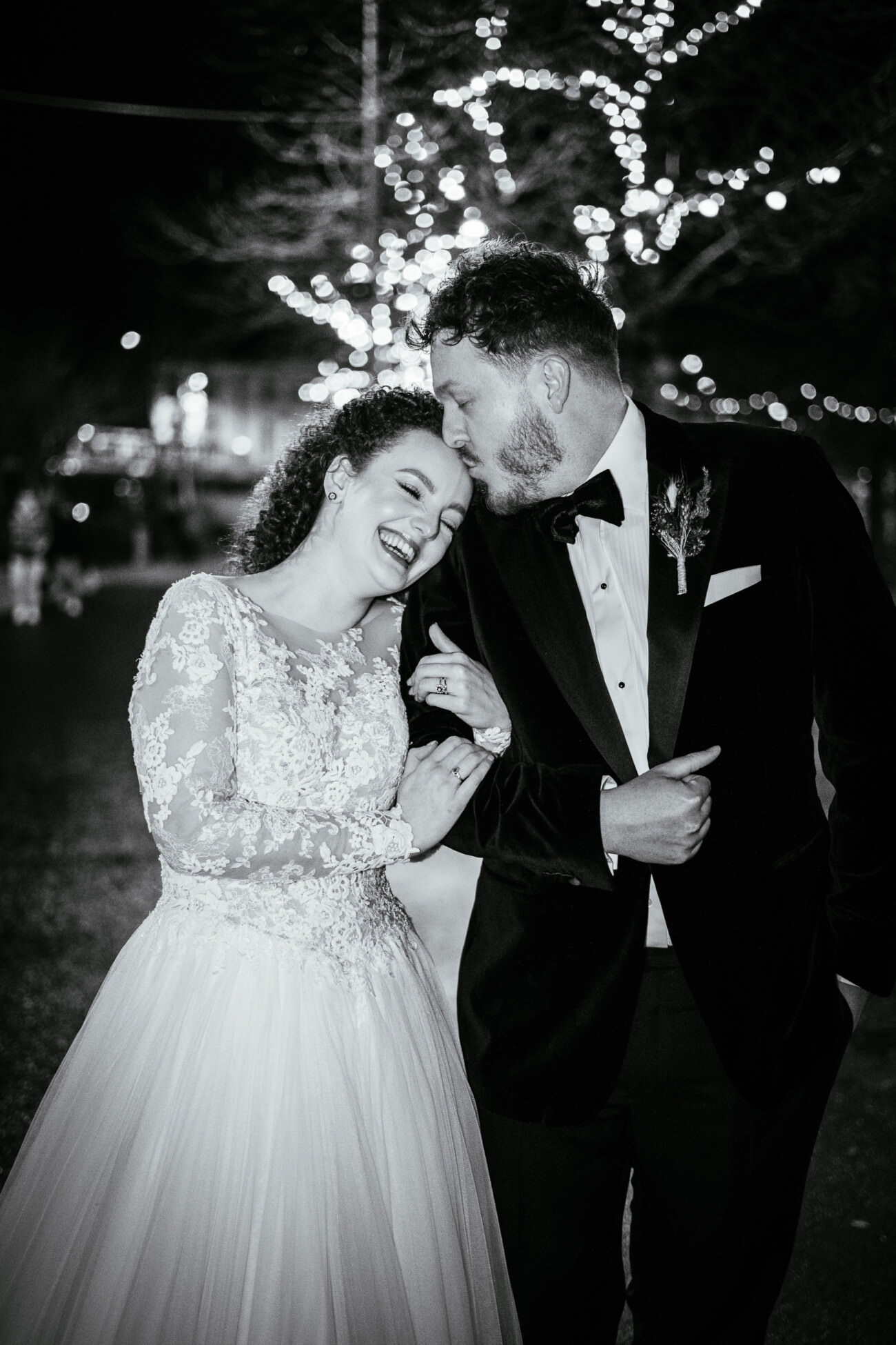 Christmas Wedding in UCG 153 Christmas Wedding in UCG 150