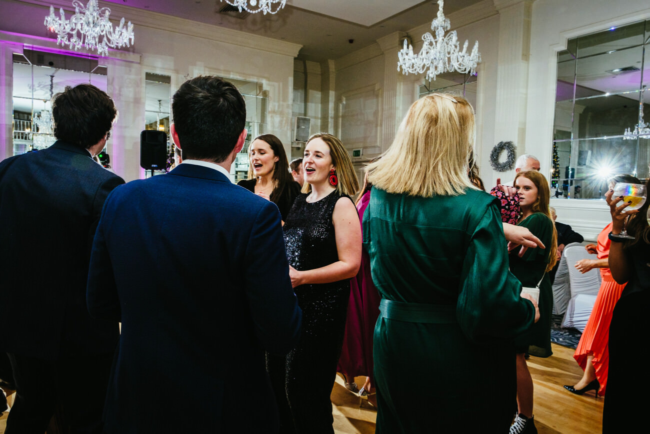 Christmas Wedding in UCG 168 Christmas Wedding in UCG 164