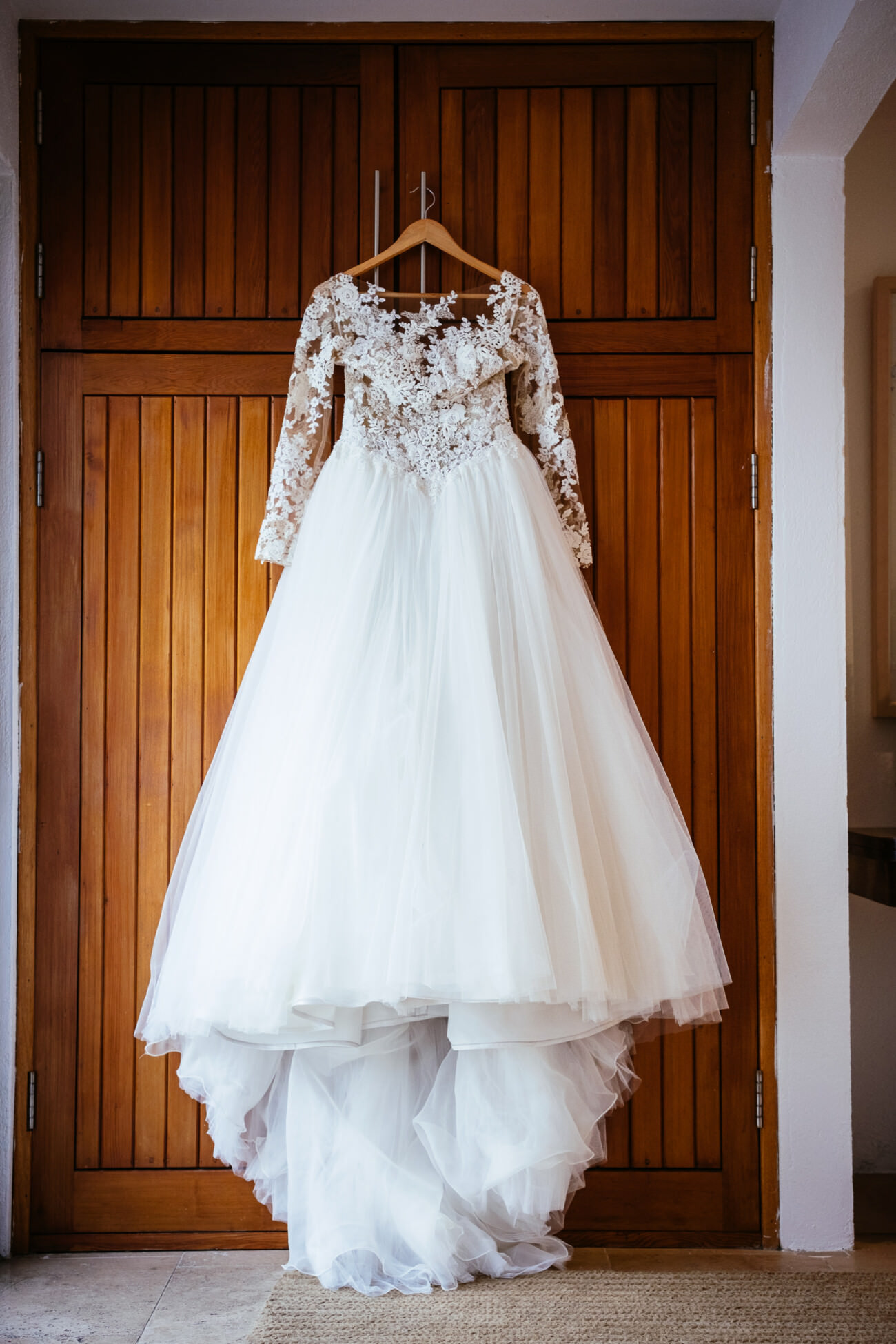 Christmas Wedding in UCG 17 Christmas Wedding in UCG 17