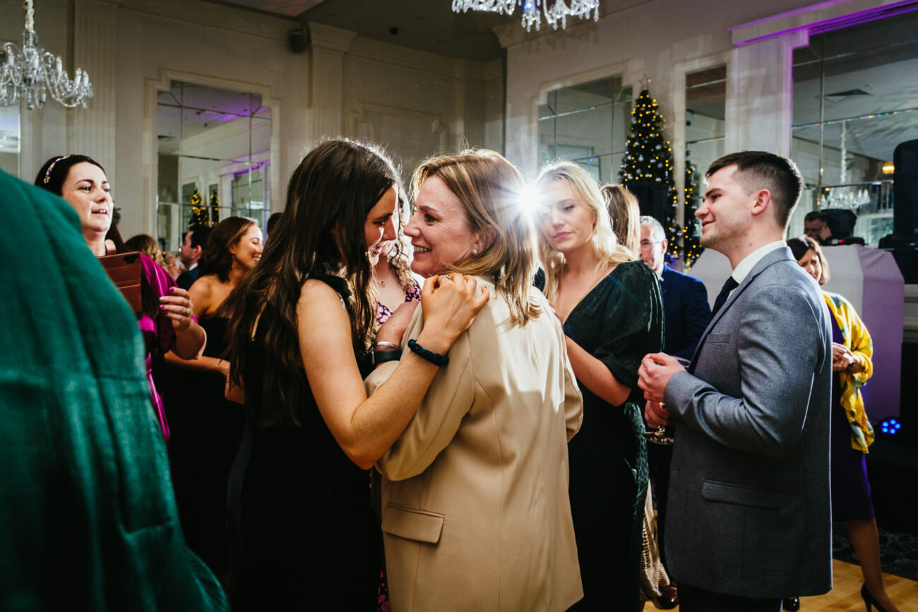 Christmas Wedding in UCG 189 Christmas Wedding in UCG 185